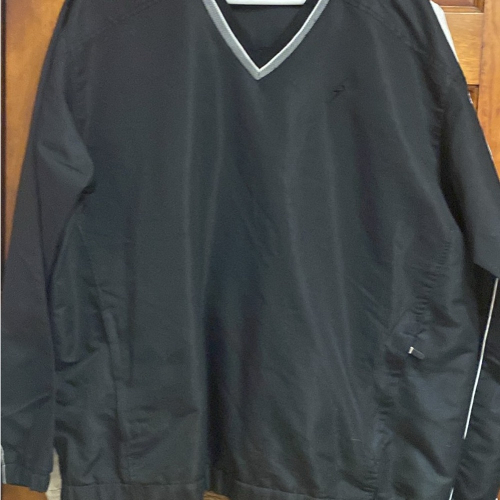 Men's Black V-Neck Windbreaker Pullover